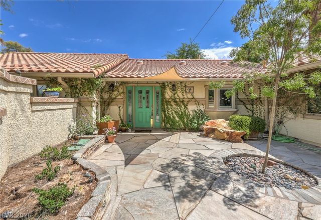 8020 La Cienega Street, Las Vegas, NV 89123