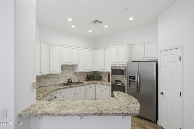 9031 N BROKEN BOW --, Fountain Hills, AZ 85268