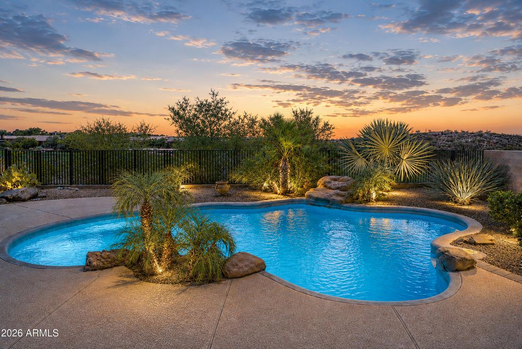 9031 N BROKEN BOW --, Fountain Hills, AZ 85268 — photo 2