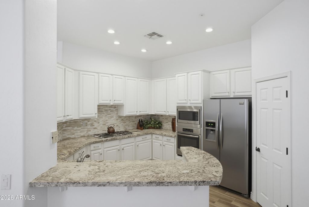 9031 N BROKEN BOW --, Fountain Hills, AZ 85268 — photo 5