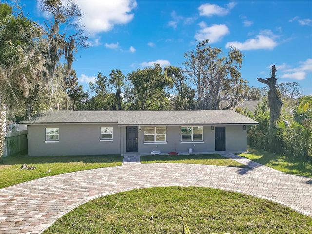 1544 N HIGHLAND STREET, Mount Dora, FL 32757