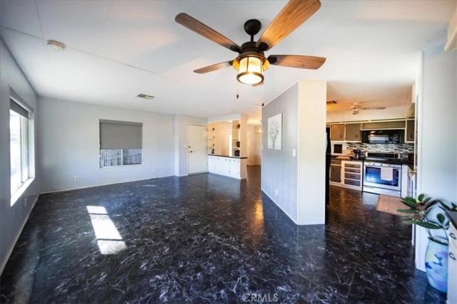 5001 W Florida 453, Hemet, CA 92545
