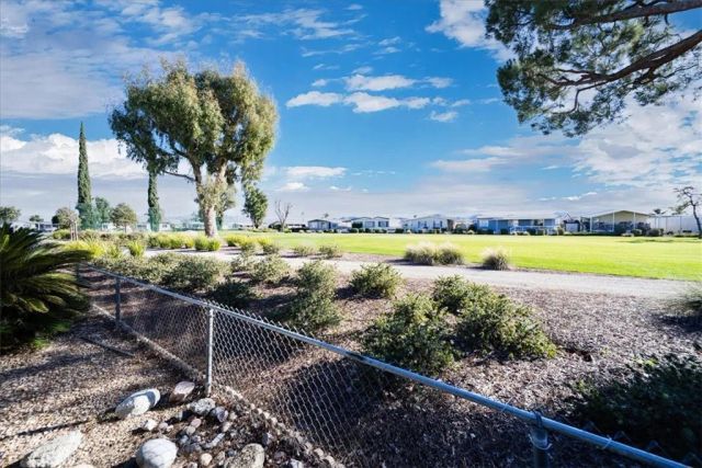 5001 W Florida 453, Hemet, CA 92545