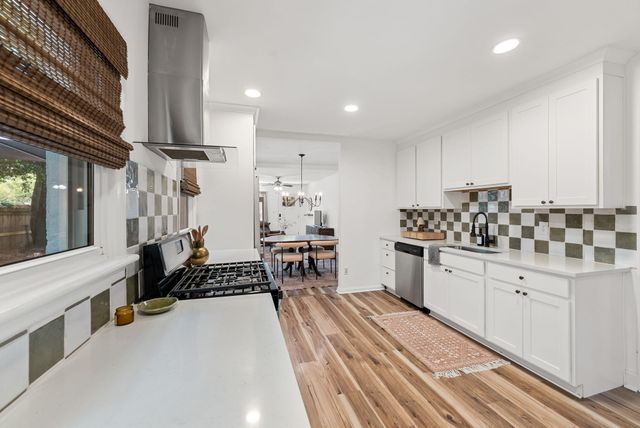 5902 Sedgefield Drive, Hanahan, SC 29410