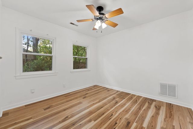 5902 Sedgefield Drive, Hanahan, SC 29410