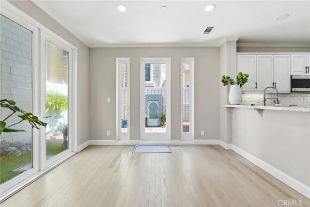 1800 S Pacific Coast 60, Redondo Beach, CA 90277