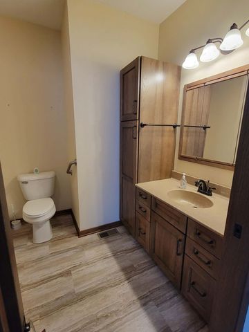 506 Cedar Street, Adair, IA 50002