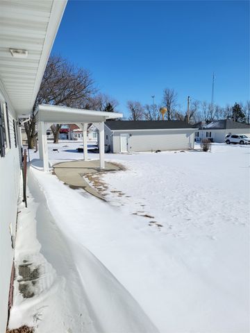 506 Cedar Street, Adair, IA 50002