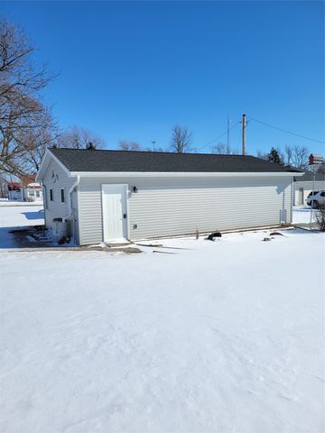 506 Cedar Street, Adair, IA 50002