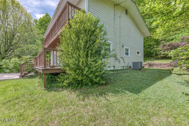 5 Bingham Court, Johnson City, TN 37604