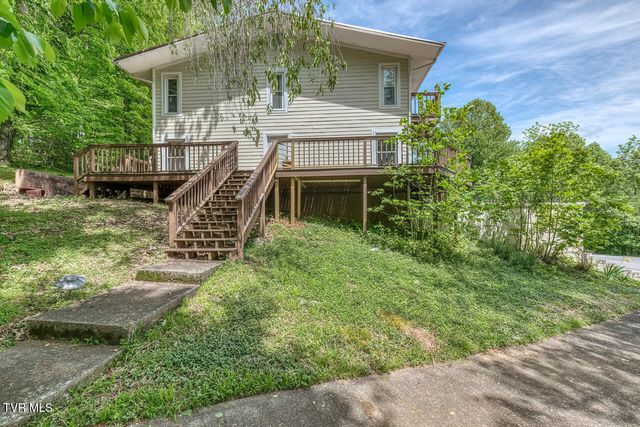 5 Bingham Court, Johnson City, TN 37604