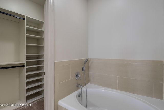 630 Bay Cove Drive, 203, Biloxi, MS 39532