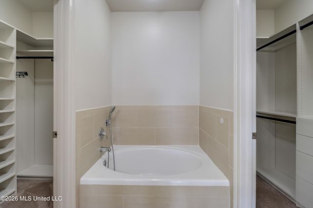 630 Bay Cove Drive, 203, Biloxi, MS 39532