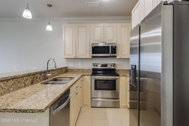 630 Bay Cove Drive, 203, Biloxi, MS 39532