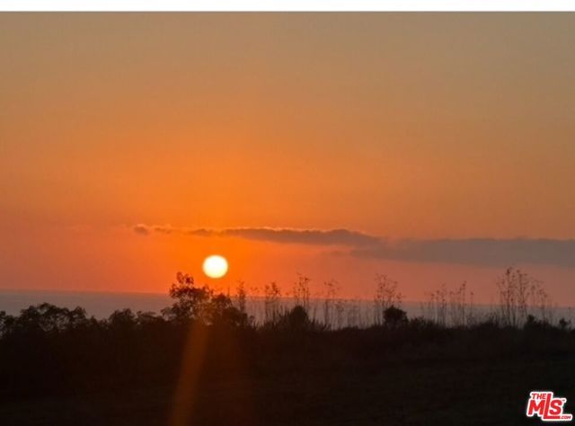 6052 Merritt Drive, Malibu, CA 90265