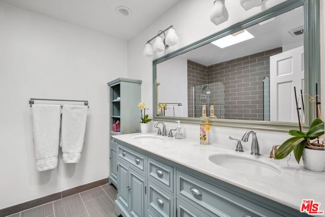 6052 Merritt Drive, Malibu, CA 90265