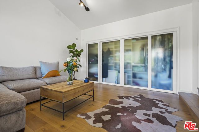 6052 Merritt Drive, Malibu, CA 90265