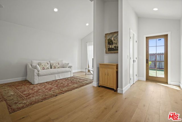 6052 Merritt Drive, Malibu, CA 90265