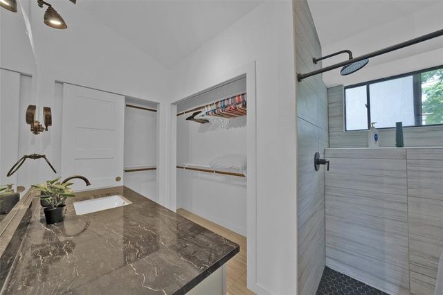 12221 Little Fatima LN, Austin, TX 78753