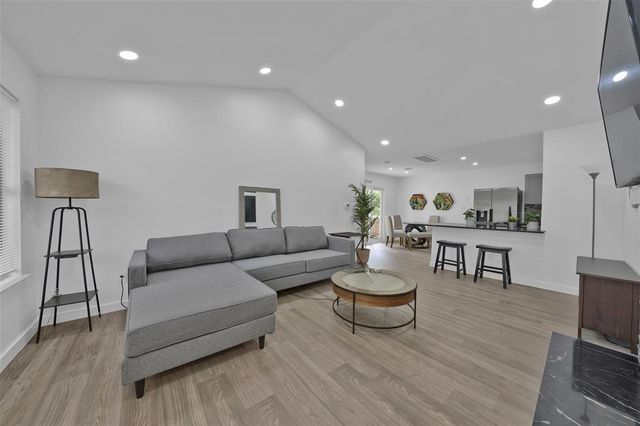 12221 Little Fatima LN, Austin, TX 78753