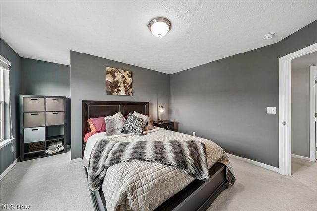 1583 Crescent Drive, Streetsboro, OH 44241