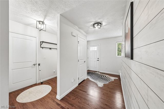 1583 Crescent Drive, Streetsboro, OH 44241