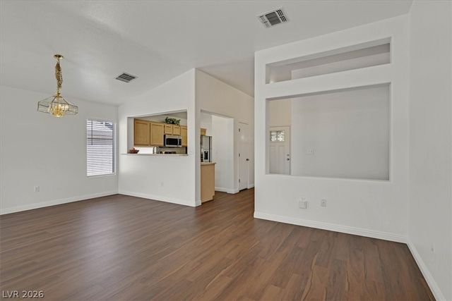 2112 Joy Creek Lane, Henderson, NV 89012