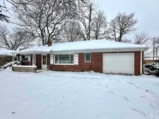 5304 North Bend Drive, Fort Wayne, IN 46804
