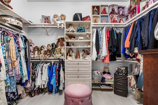 17526 Elkgrove LN, Estero, FL 33928