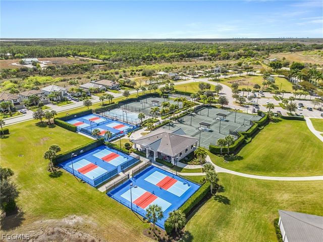 17526 Elkgrove LN, Estero, FL 33928