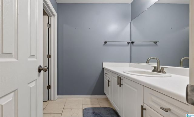 145 SOMMERSBY CIRCLE, Pelham, AL 35124