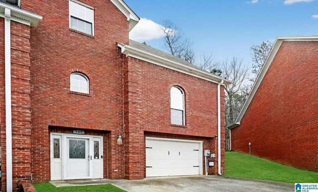 145 SOMMERSBY CIRCLE, Pelham, AL 35124