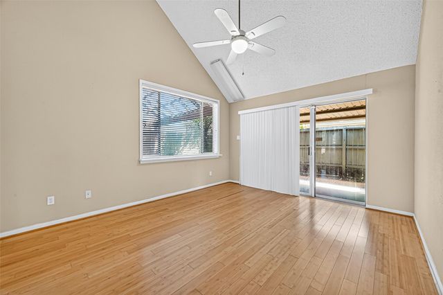 1535 Beaconshire Road, Houston, TX 77077