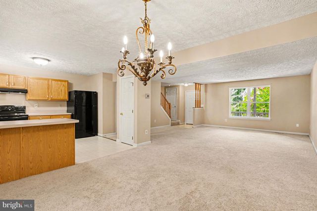 3220 ART HALL LN, Pasadena, MD 21122