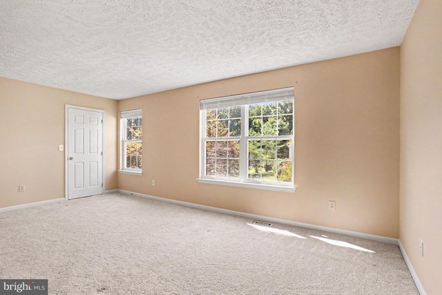 3220 ART HALL LN, Pasadena, MD 21122