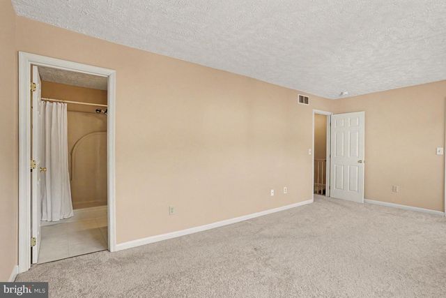 3220 ART HALL LN, Pasadena, MD 21122