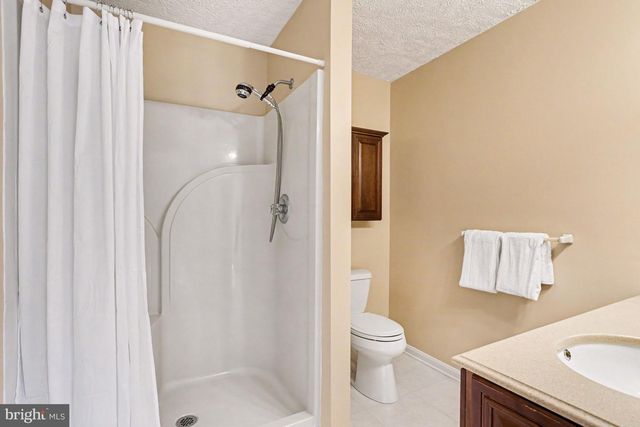 3220 ART HALL LN, Pasadena, MD 21122