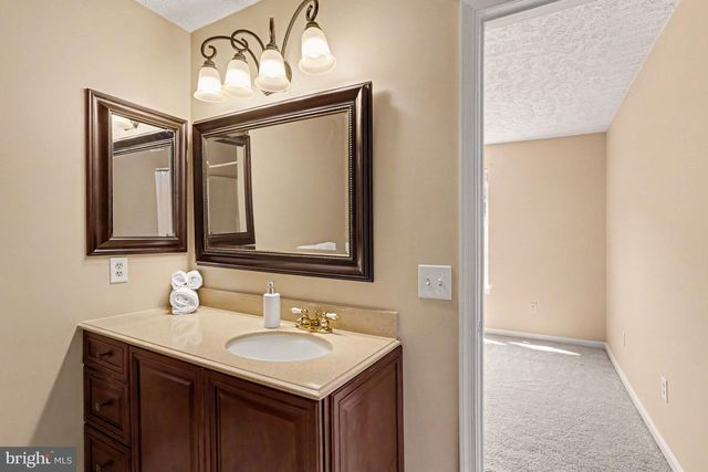 3220 ART HALL LN, Pasadena, MD 21122