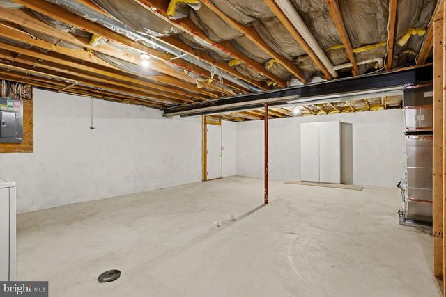 3220 ART HALL LN, Pasadena, MD 21122