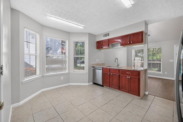 2949 Weston Brook Lane, Duluth, GA 30096
