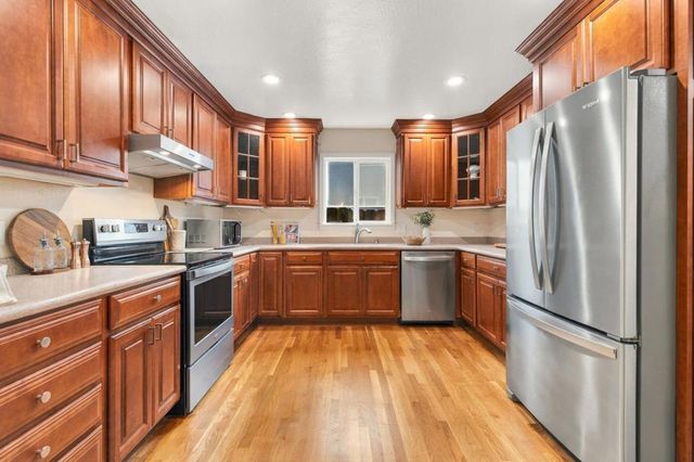 2405 Shannon Drive, South San Francisco, CA 94080