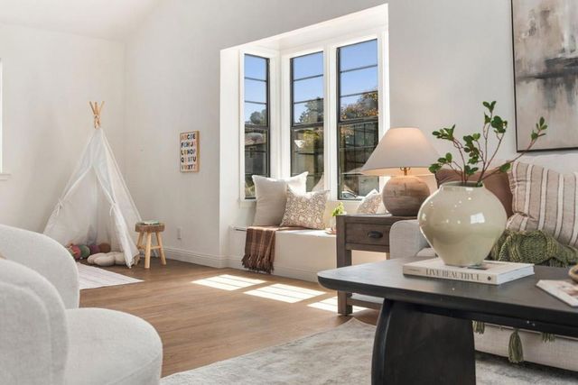 2405 Shannon Drive, South San Francisco, CA 94080