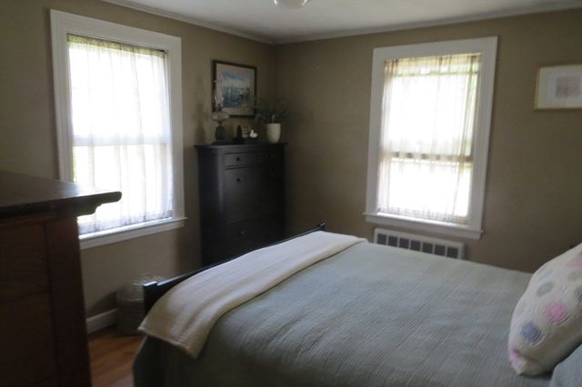 102 Ewing Dr, Stoughton, MA 02072