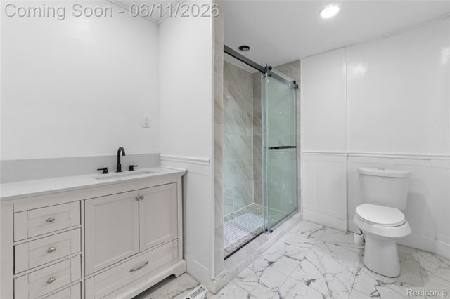 21855 Schoenherr Road, Warren, MI 48089