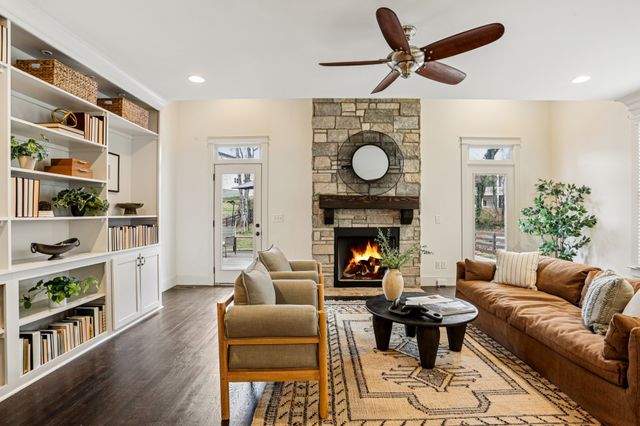 2809 Vaulx Ln, Nashville, TN 37204