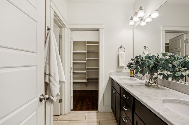 2809 Vaulx Ln, Nashville, TN 37204