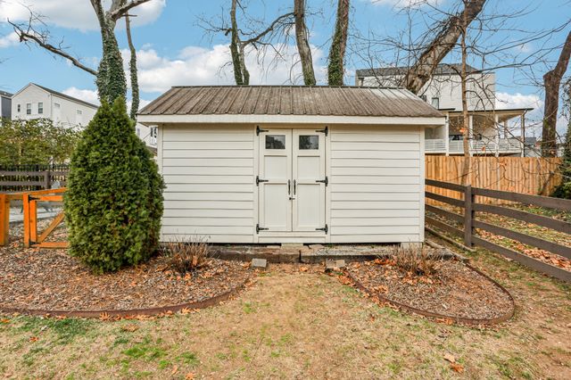 2809 Vaulx Ln, Nashville, TN 37204