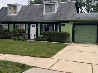 22745 Valley Drive, Richton Park, IL 60471