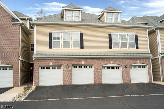804 River Pl, Butler Boro, NJ 07405