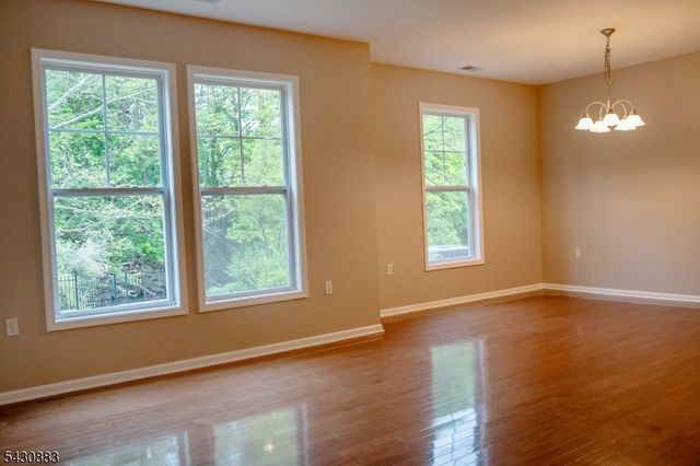 804 River Pl, Butler Boro, NJ 07405